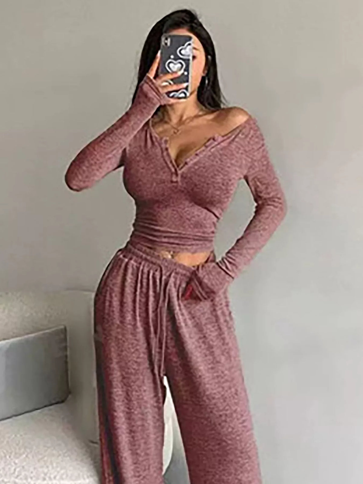 Conjunto Top com Botões Manga Comprida e Calças Wide-Leg