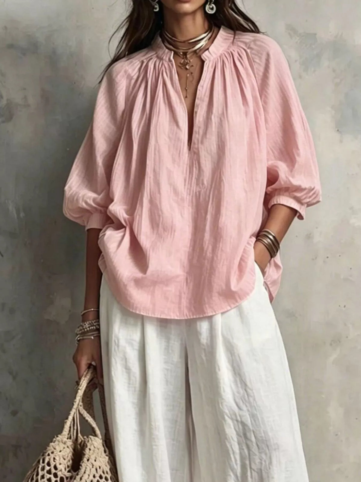 Conjunto Blusa com Gola Entalhada e Calças Wide-Leg