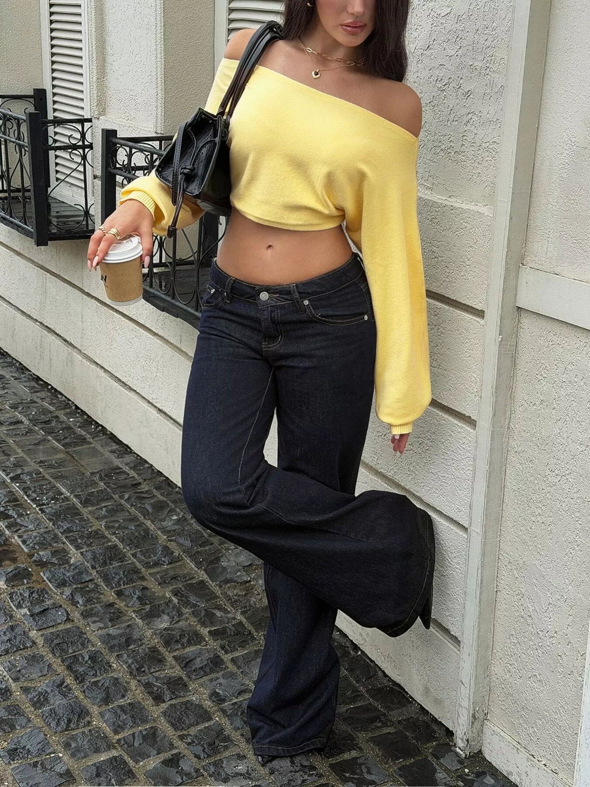Camisola Cropped Ombros à Mostra