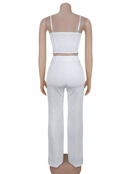 Conjunto de top de alças com costas franzidas e calças de perna larga