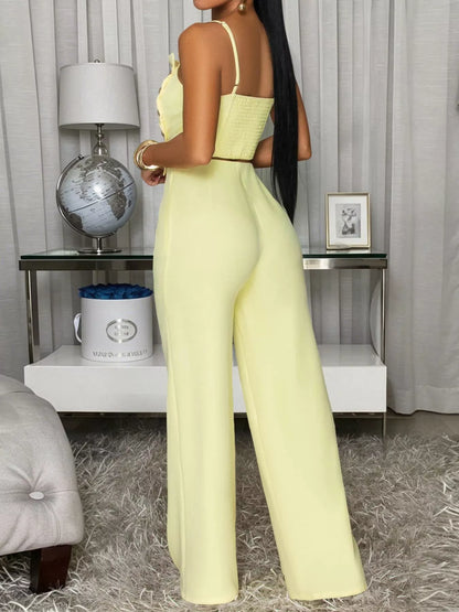 Conjunto de top de alças com costas franzidas e calças de perna larga