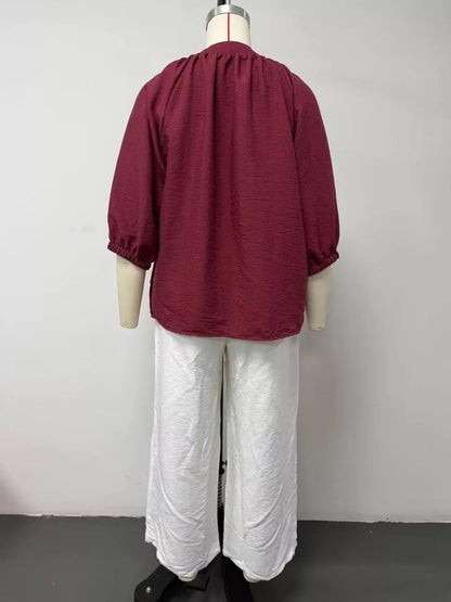 Conjunto Blusa com Gola Entalhada e Calças Wide-Leg