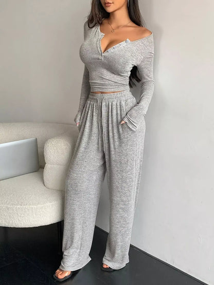 Conjunto Top com Botões Manga Comprida e Calças Wide-Leg