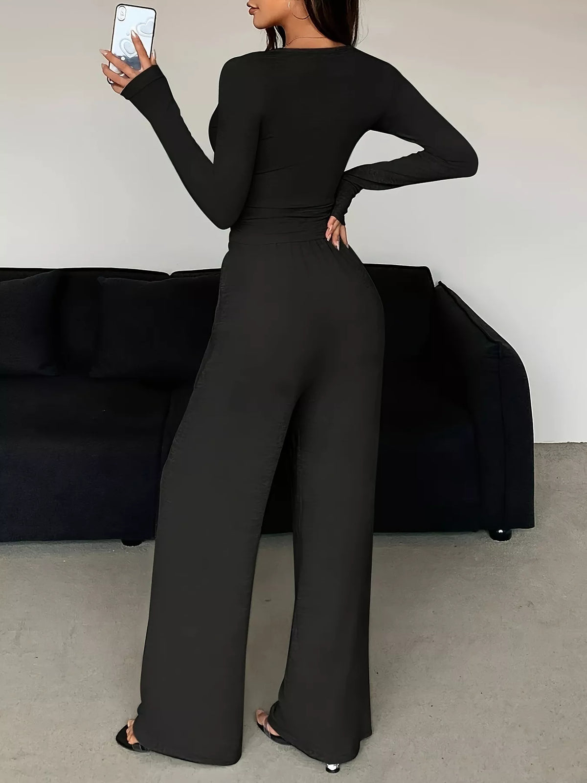 Conjunto Top com Botões Manga Comprida e Calças Wide-Leg